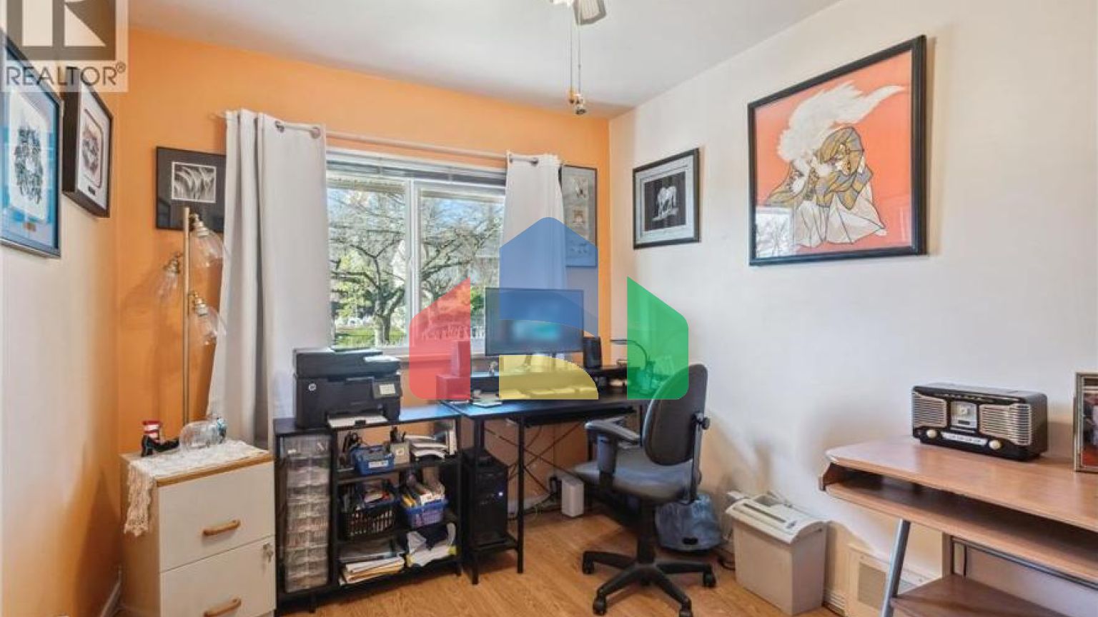 Residential - Single Family Home - Burnaby, Canada - Canada