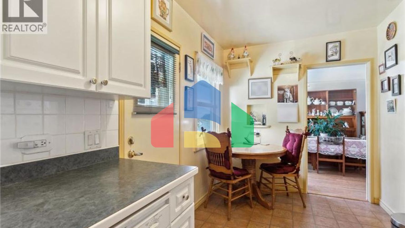 Residential - Single Family Home - Burnaby, Canada - Canada