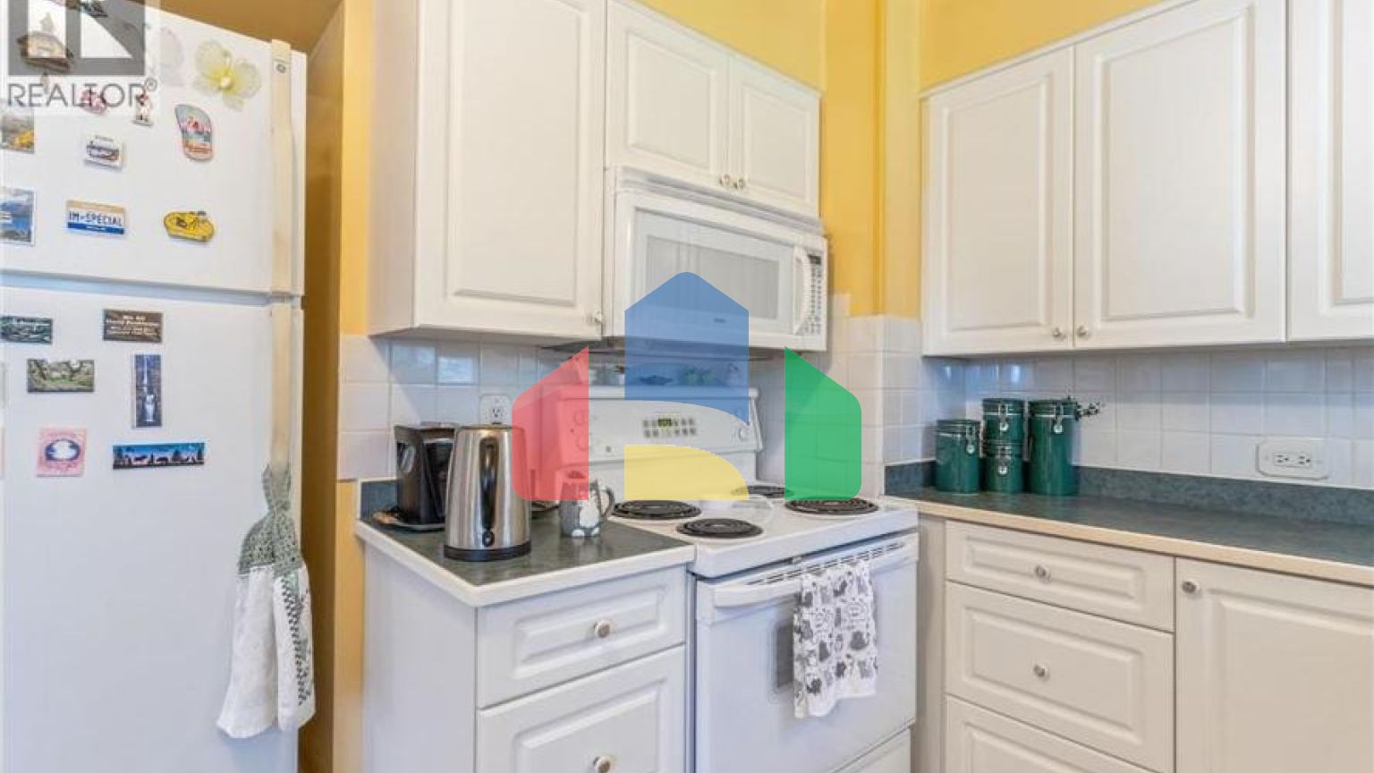 Residential - Single Family Home - Burnaby, Canada - Canada