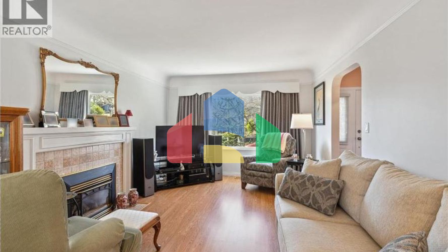 Residential - Single Family Home - Burnaby, Canada - Canada