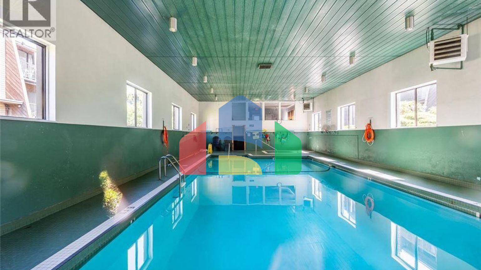 Residential - Condo/Apartment - Burnaby, Canada - Canada