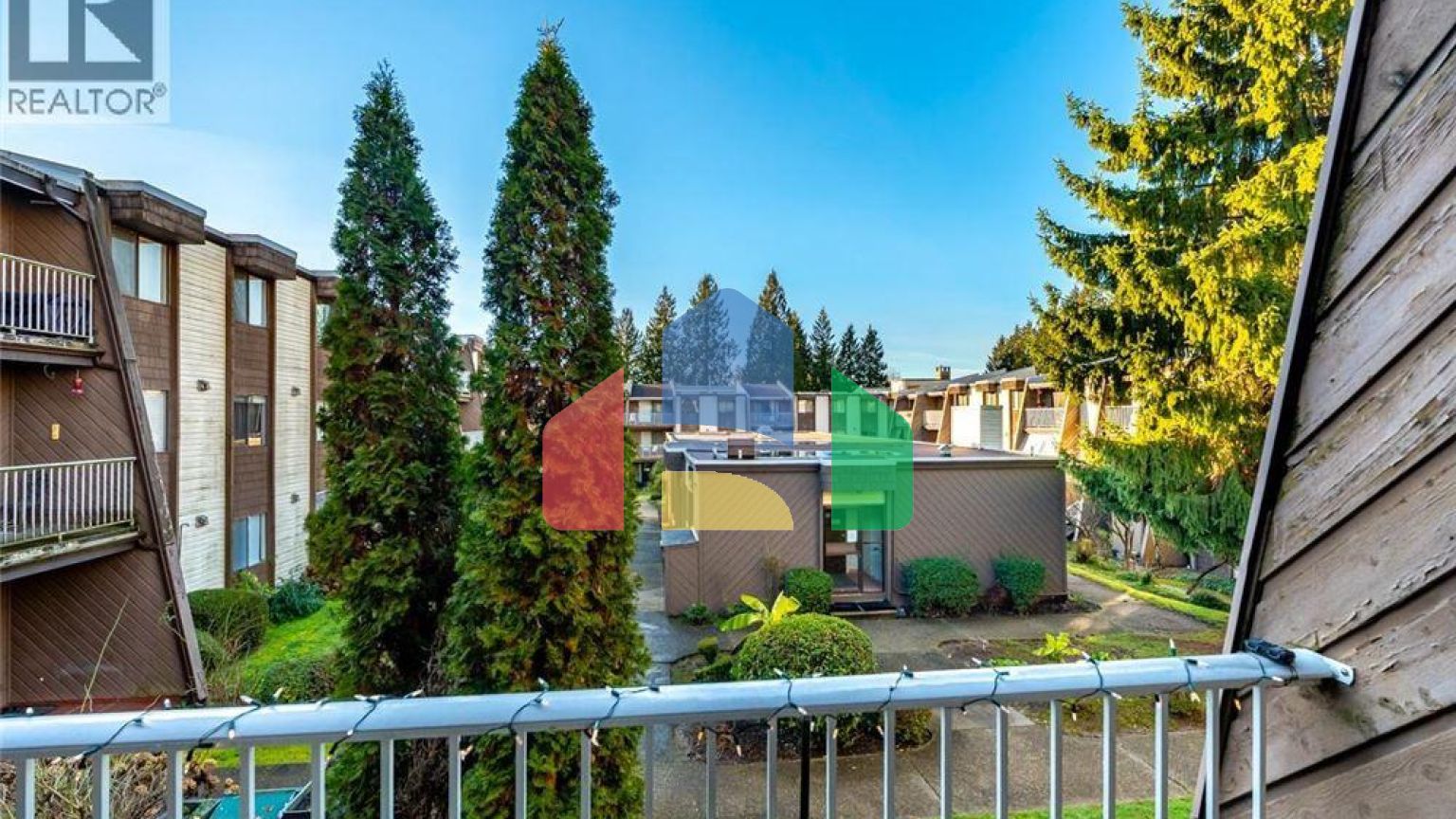 Residential - Condo/Apartment - Burnaby, Canada - Canada