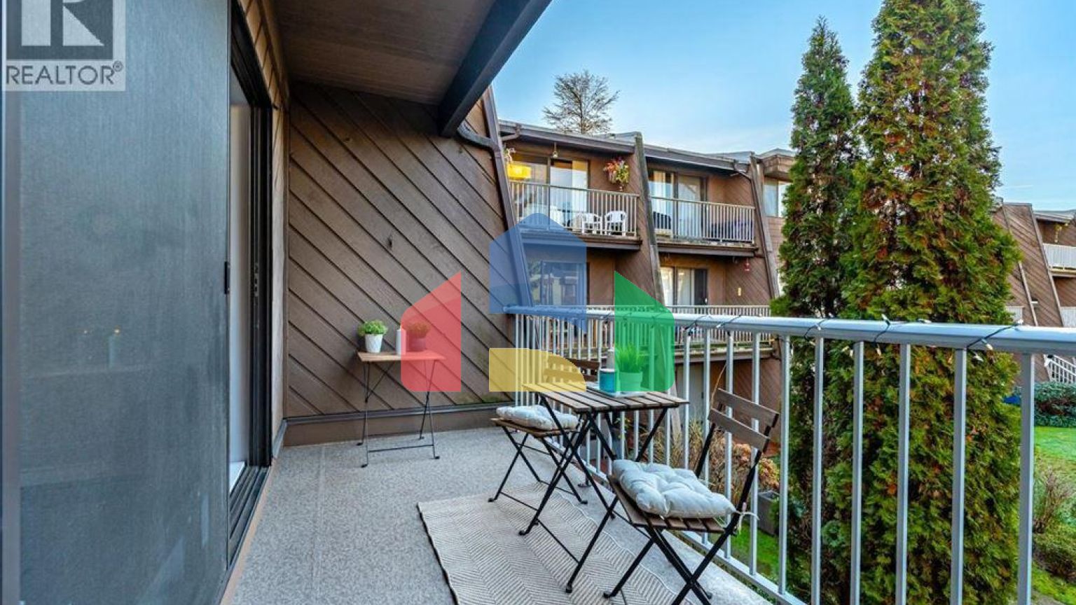 Residential - Condo/Apartment - Burnaby, Canada - Canada