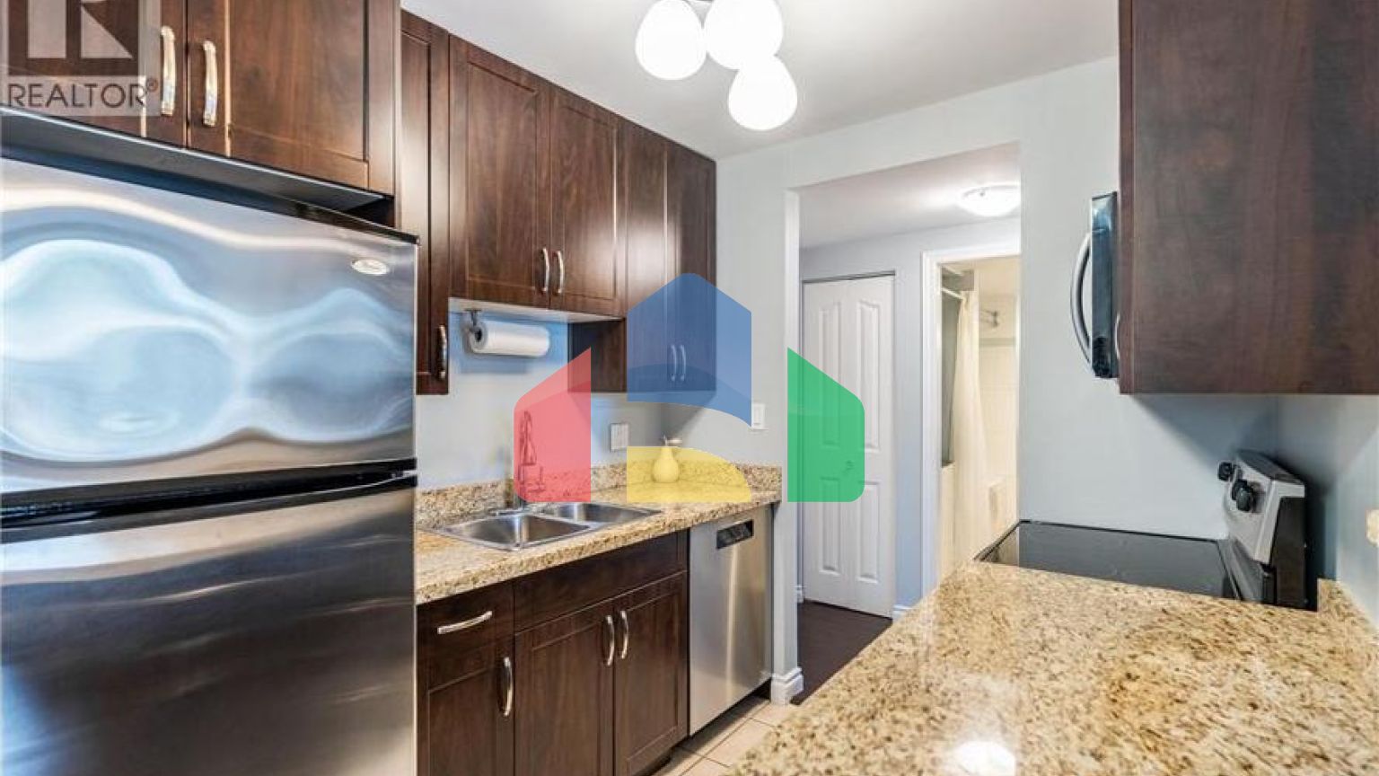 Residential - Condo/Apartment - Burnaby, Canada - Canada