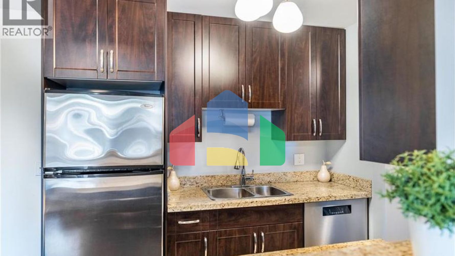 Residential - Condo/Apartment - Burnaby, Canada - Canada