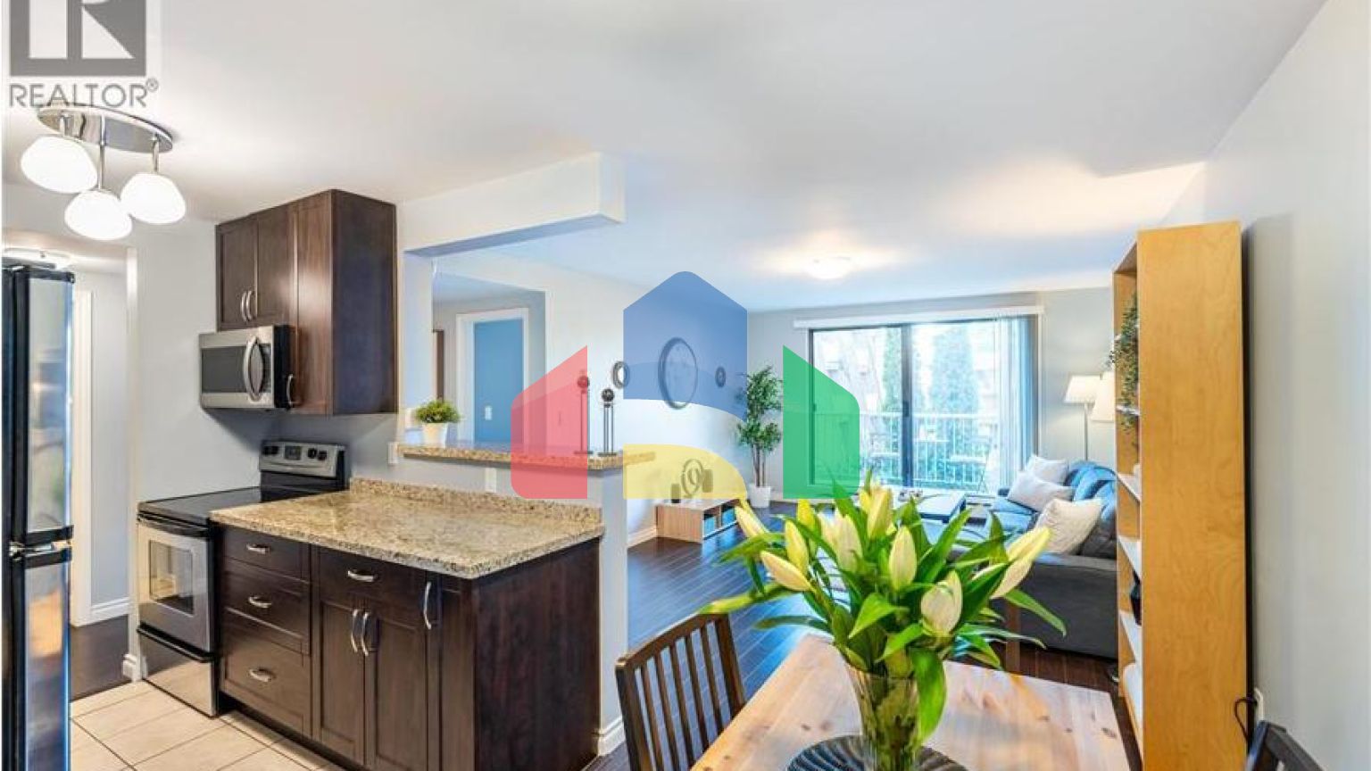 Residential - Condo/Apartment - Burnaby, Canada - Canada