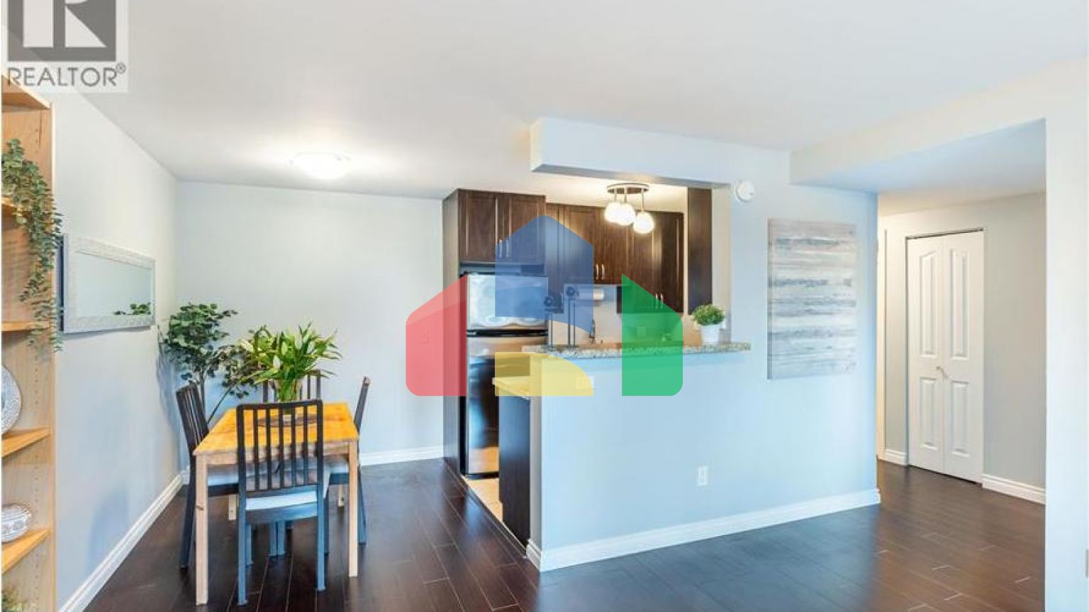 Residential - Condo/Apartment - Burnaby, Canada - Canada