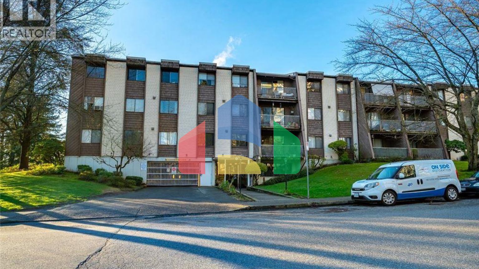 Residential - Condo/Apartment - Burnaby, Canada - Canada