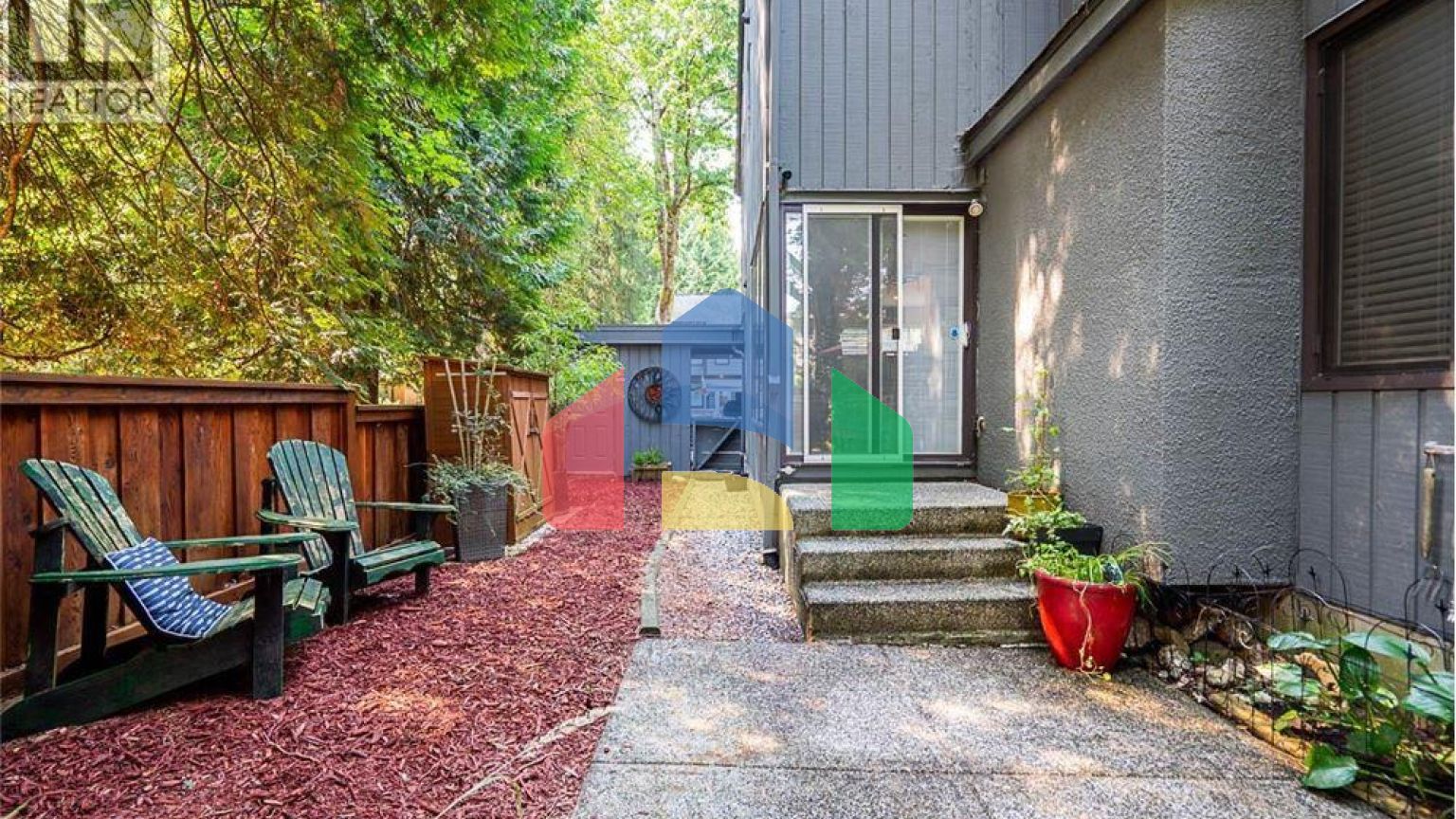 Residential - Townhouse - Burnaby, Canada - Canada