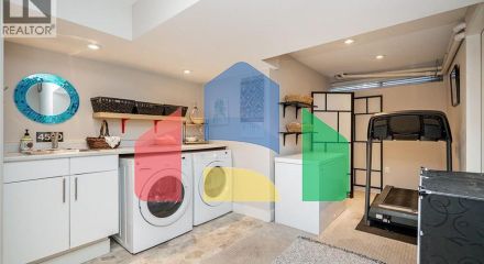 Residential - Townhouse - Burnaby, Canada - Canada