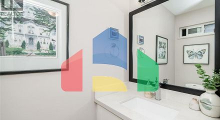 Residential - Townhouse - Burnaby, Canada - Canada