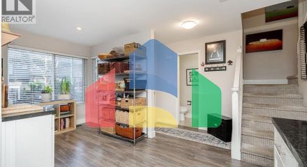 Residential - Townhouse - Burnaby, Canada - Canada