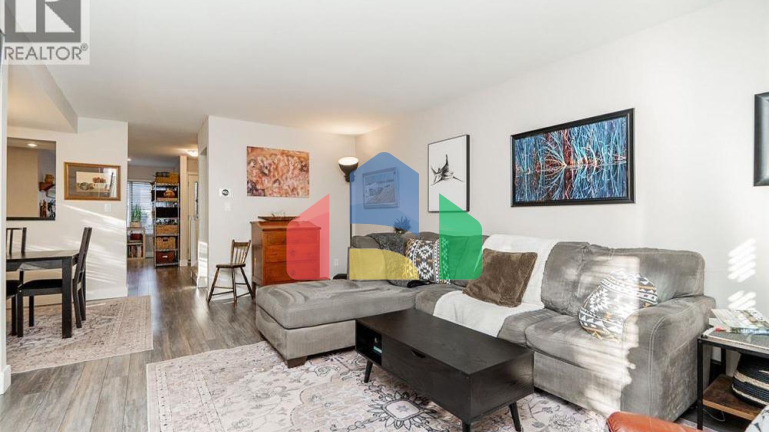 Residential - Townhouse - Burnaby, Canada - Canada