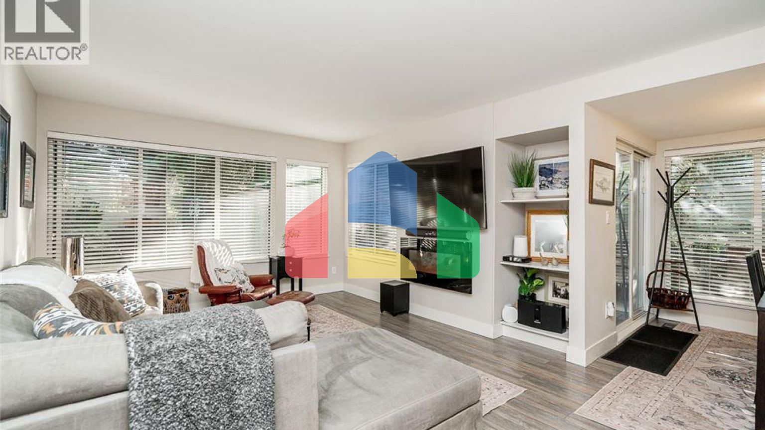 Residential - Townhouse - Burnaby, Canada - Canada