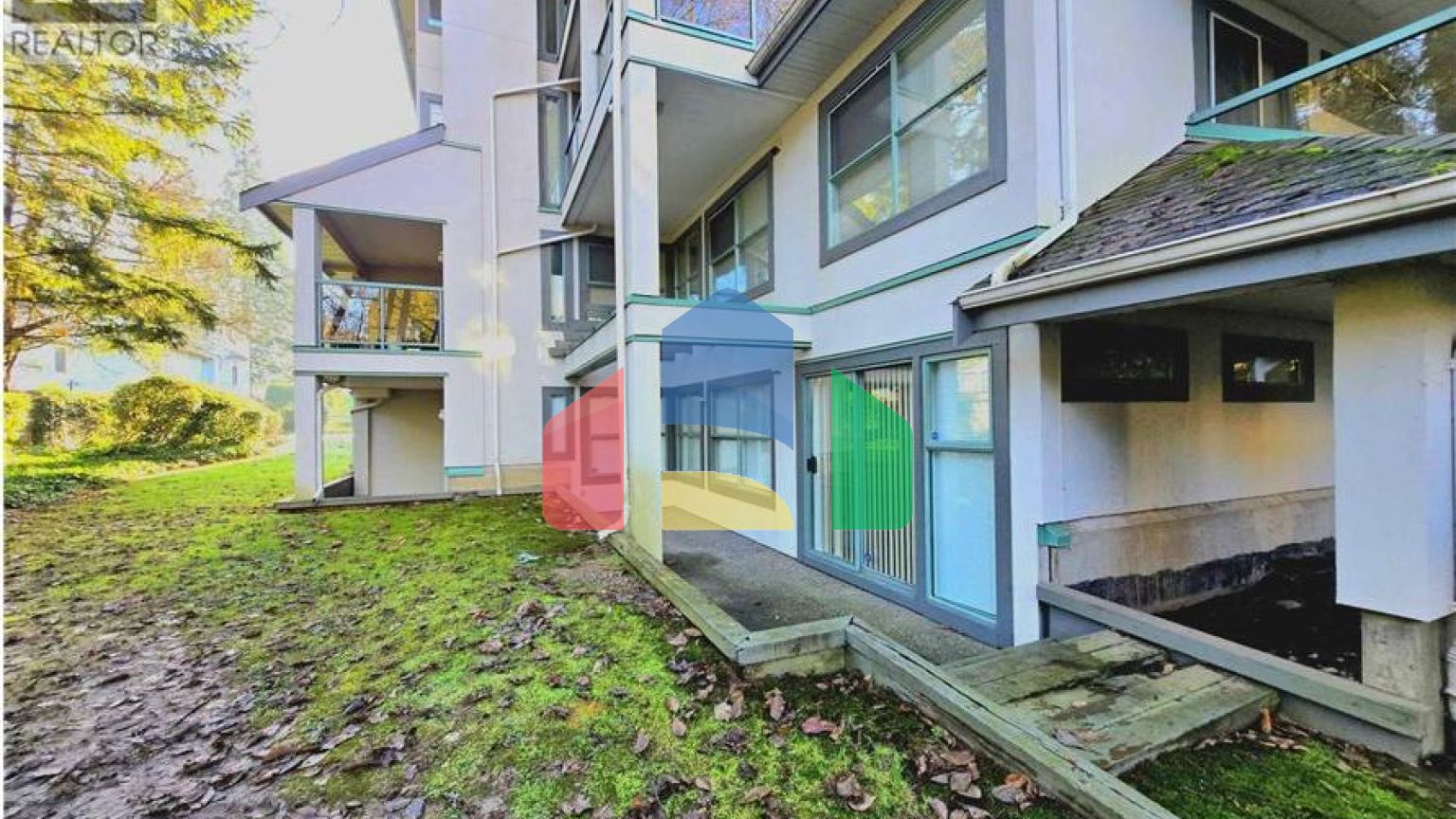 Residential - Single Family Home - Burnaby, Canada - Canada