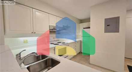 Residential - Single Family Home - Burnaby, Canada - Canada