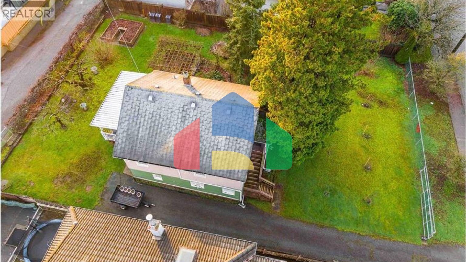 Residential - Single Family Home - Burnaby, Canada - Canada