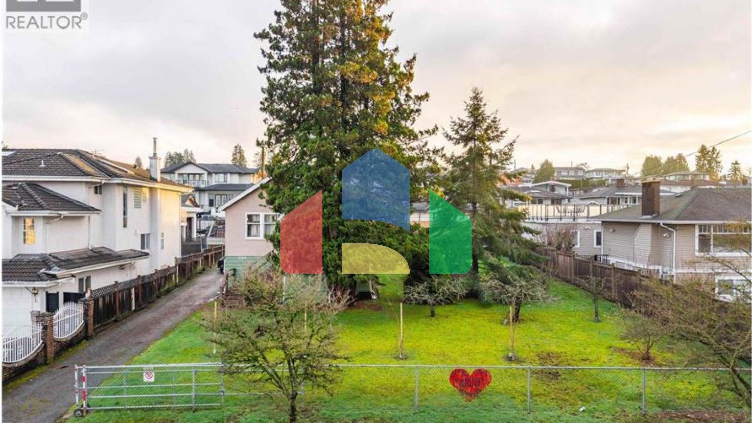 Residential - Single Family Home - Burnaby, Canada - Canada