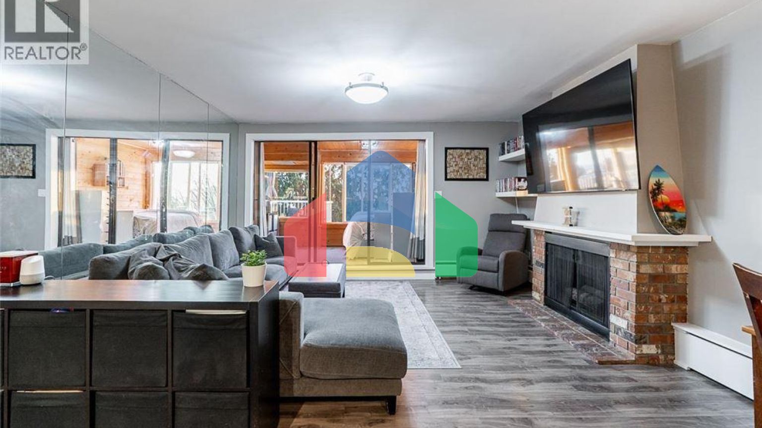 Residential - Single Family Home - Burnaby, Canada - Canada