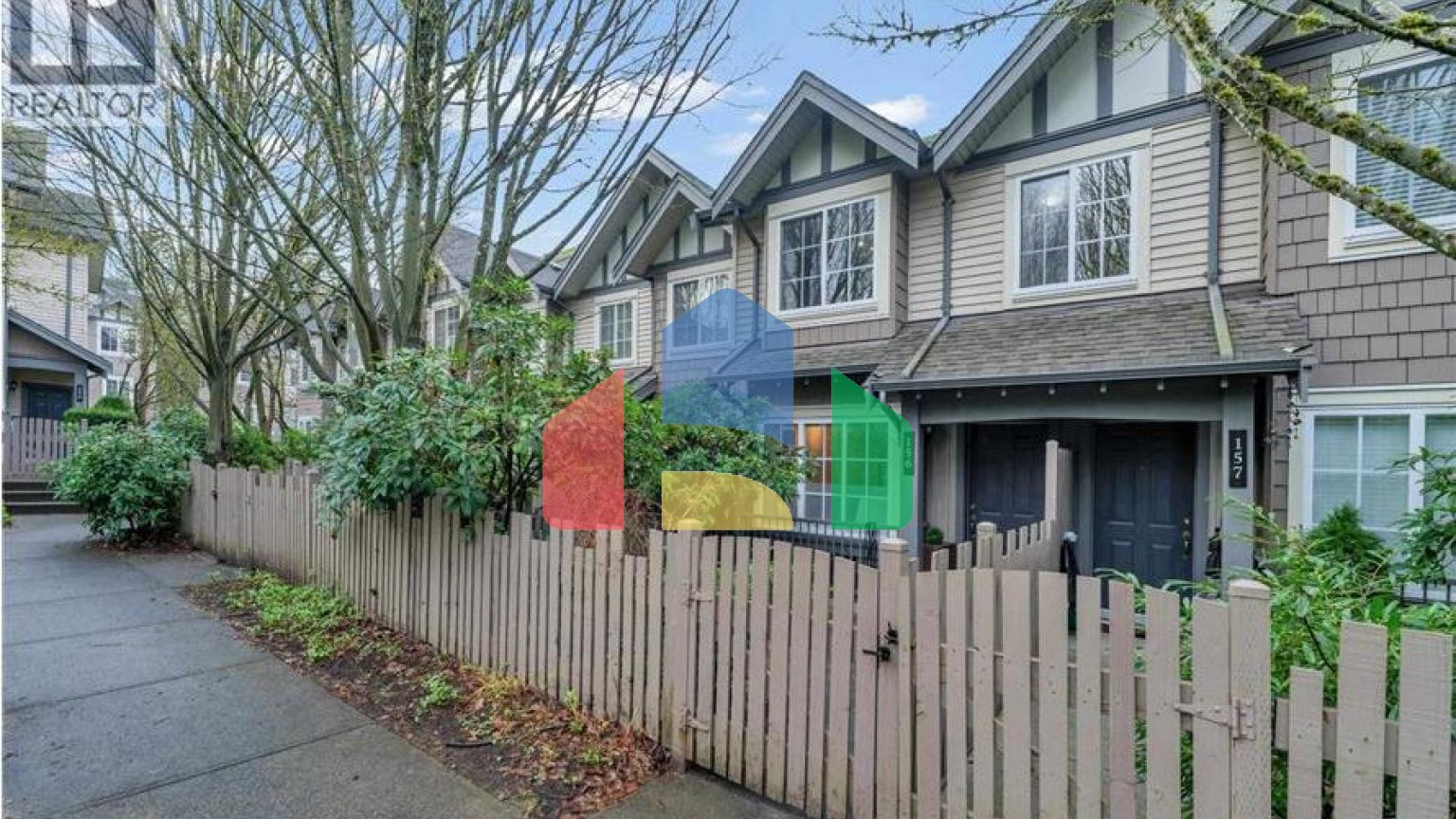 Residential - Townhouse - Burnaby, Canada - Canada