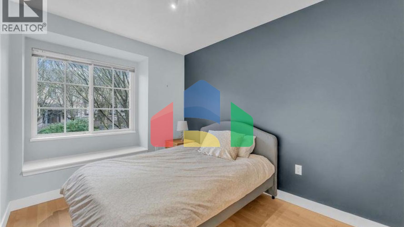 Residential - Townhouse - Burnaby, Canada - Canada