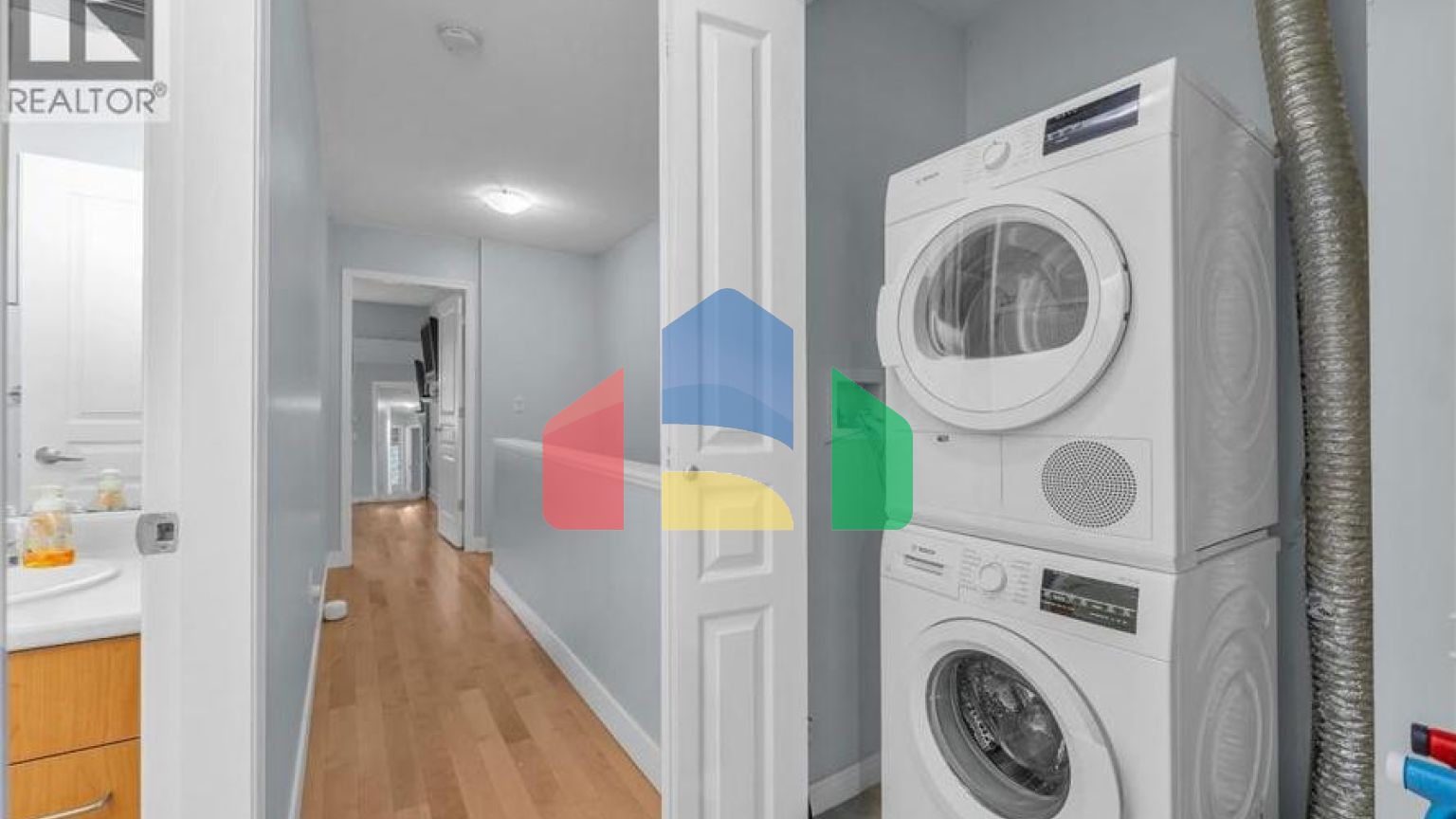 Residential - Townhouse - Burnaby, Canada - Canada