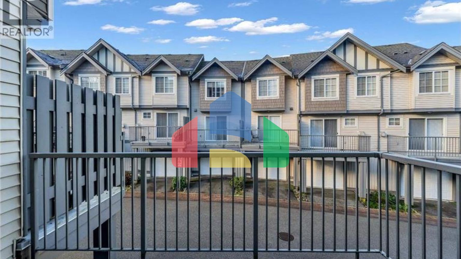 Residential - Townhouse - Burnaby, Canada - Canada