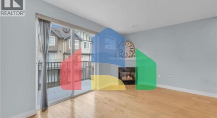 Residential - Townhouse - Burnaby, Canada - Canada