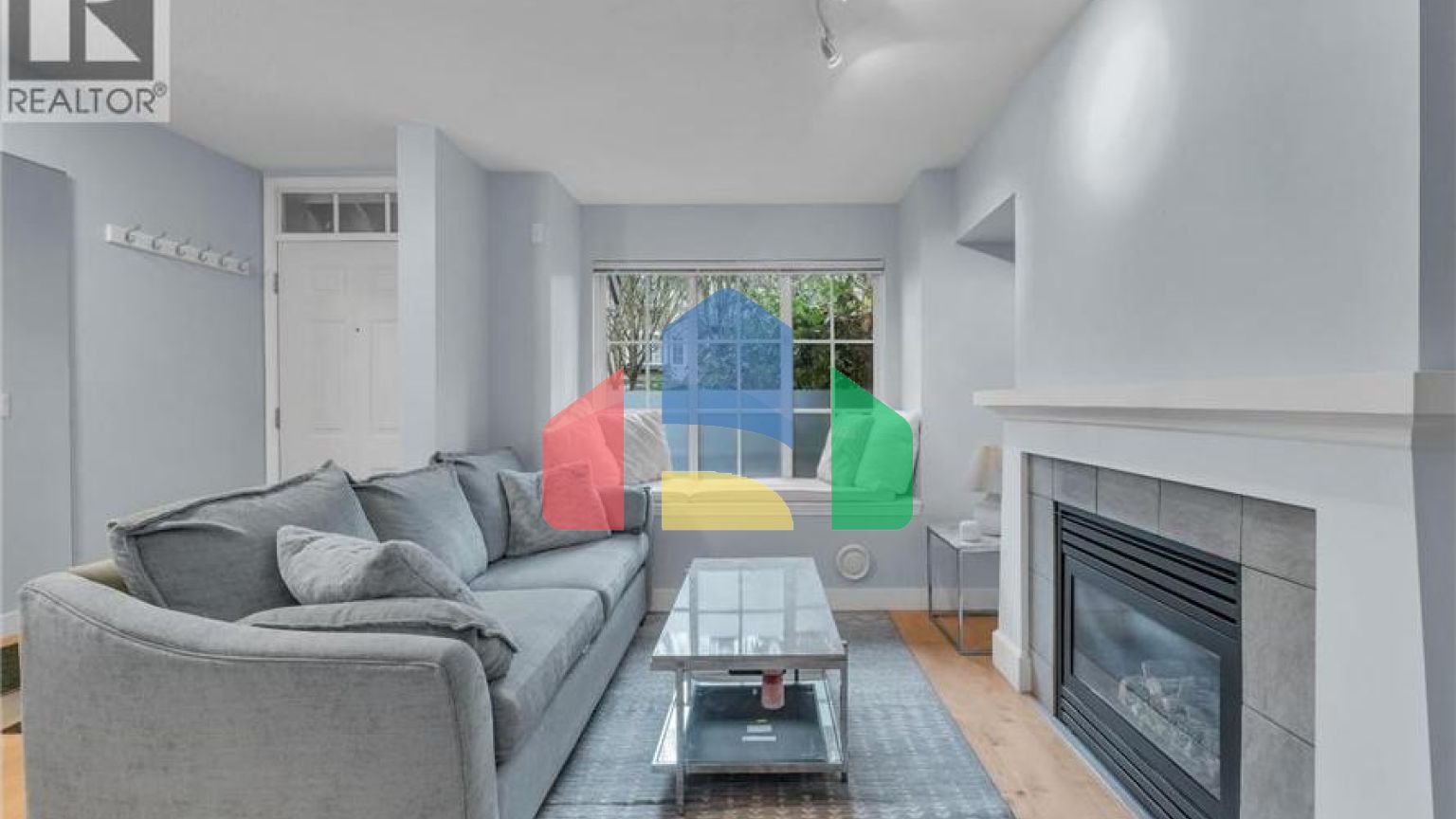 Residential - Townhouse - Burnaby, Canada - Canada