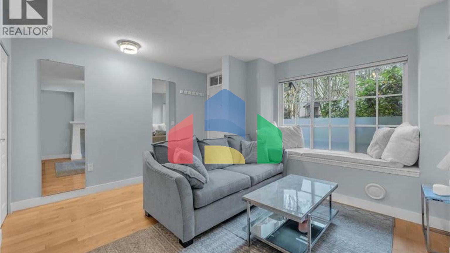 Residential - Townhouse - Burnaby, Canada - Canada