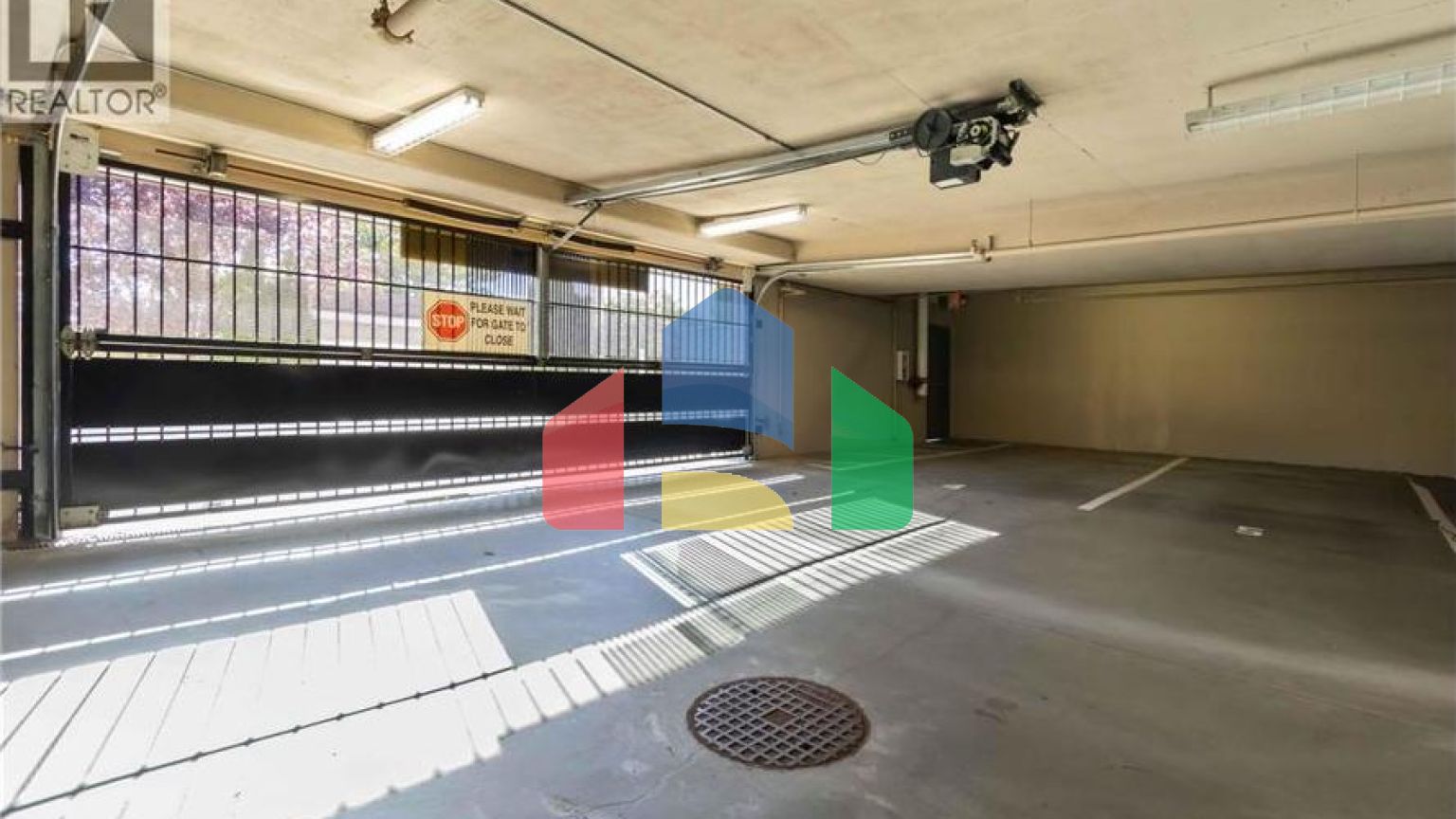 Residential - Single Family Home - Burnaby, Canada - Canada