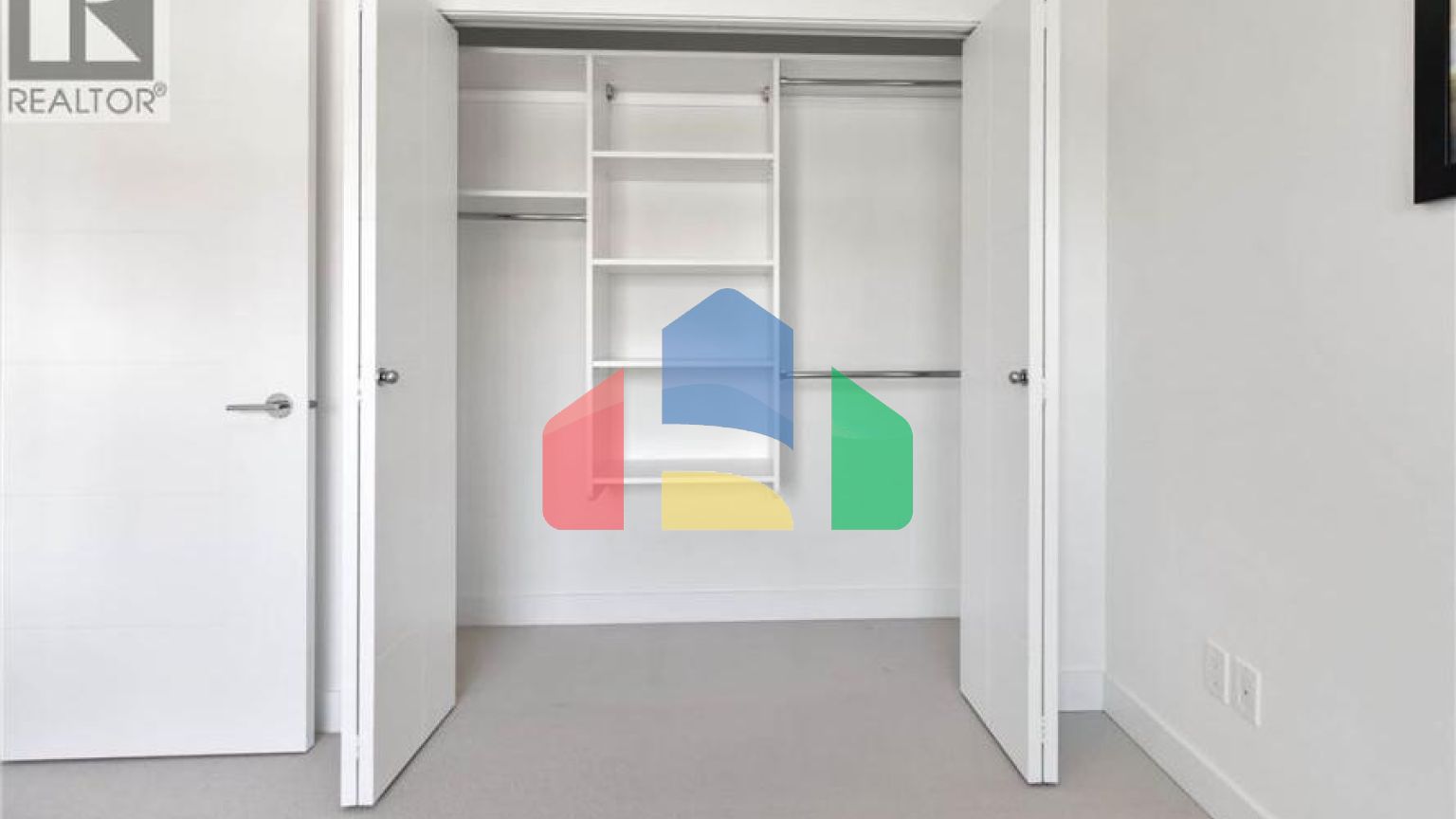 Residential - Single Family Home - Burnaby, Canada - Canada