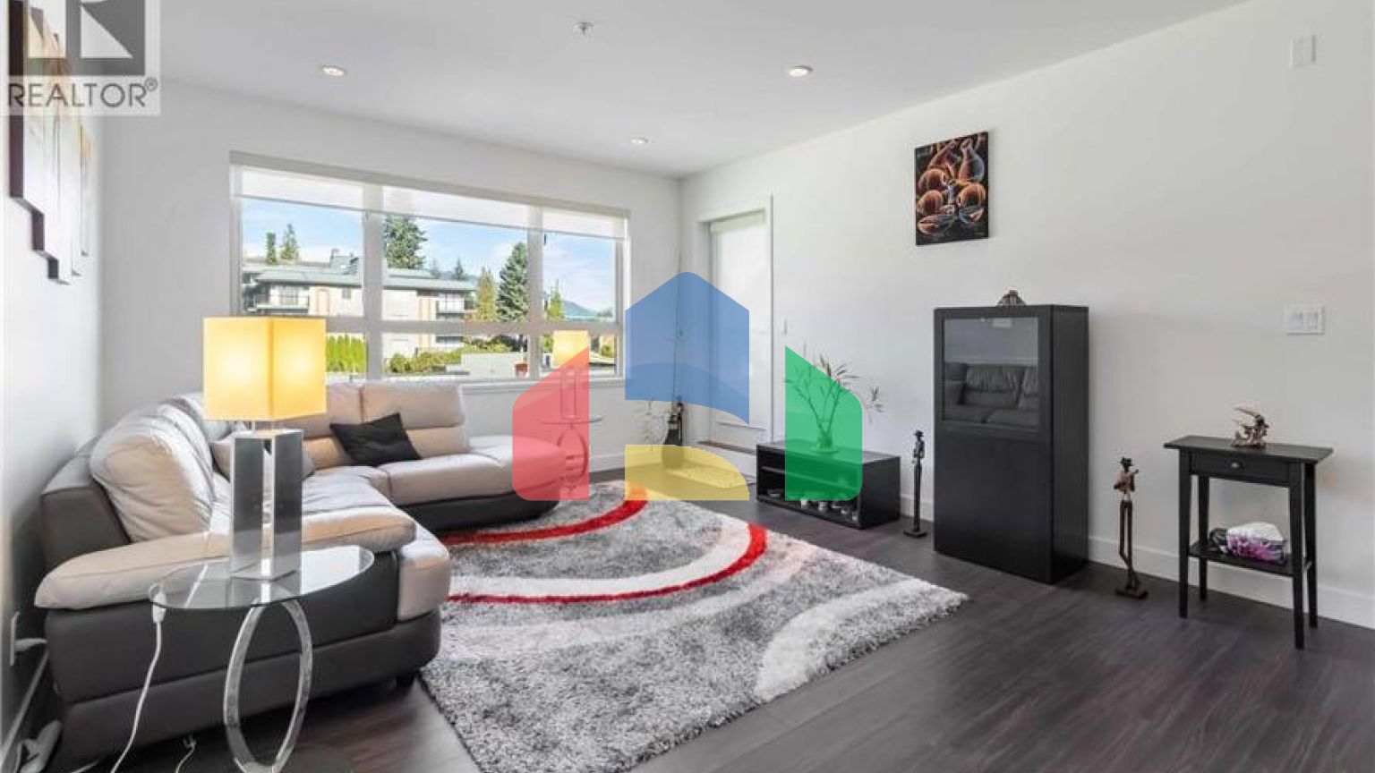 Residential - Single Family Home - Burnaby, Canada - Canada