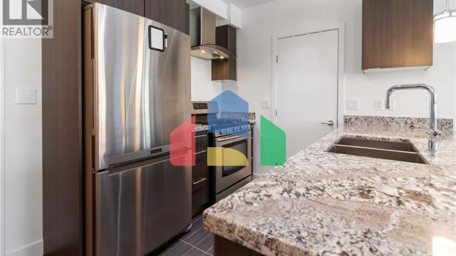 Residential - Single Family Home - Burnaby, Canada - Canada