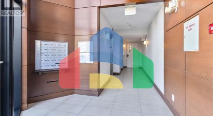 Residential - Single Family Home - Burnaby, Canada - Canada