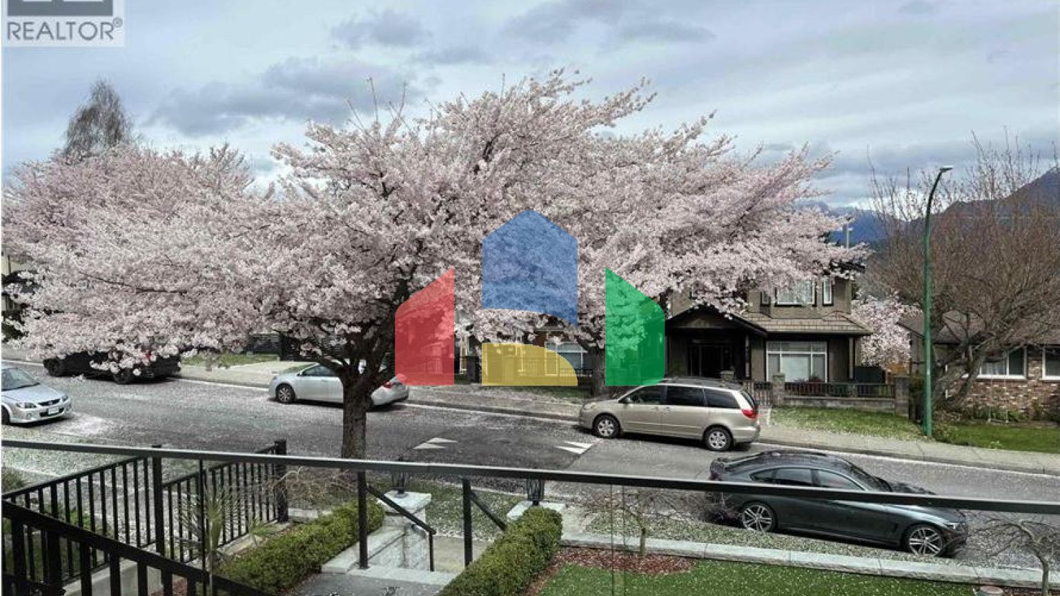 Residential - Single Family Home - Burnaby, Canada - Canada