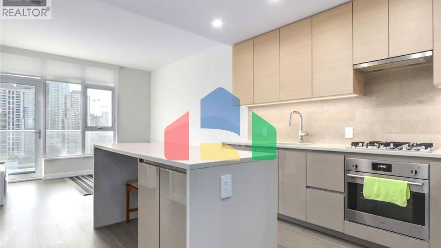 Residential - Single Family Home - Burnaby, Canada - Canada