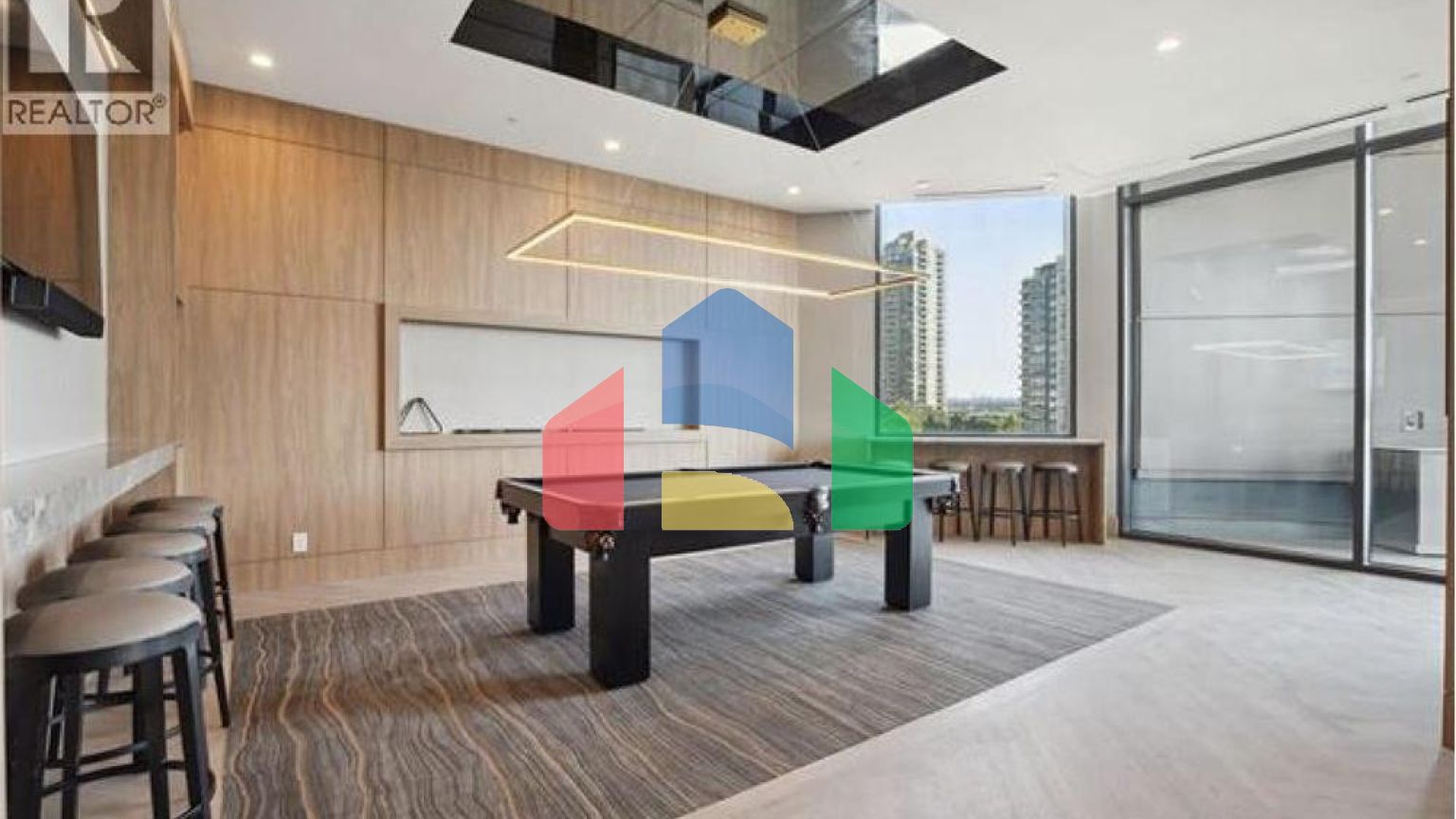 Residential - Single Family Home - Burnaby, Canada - Canada