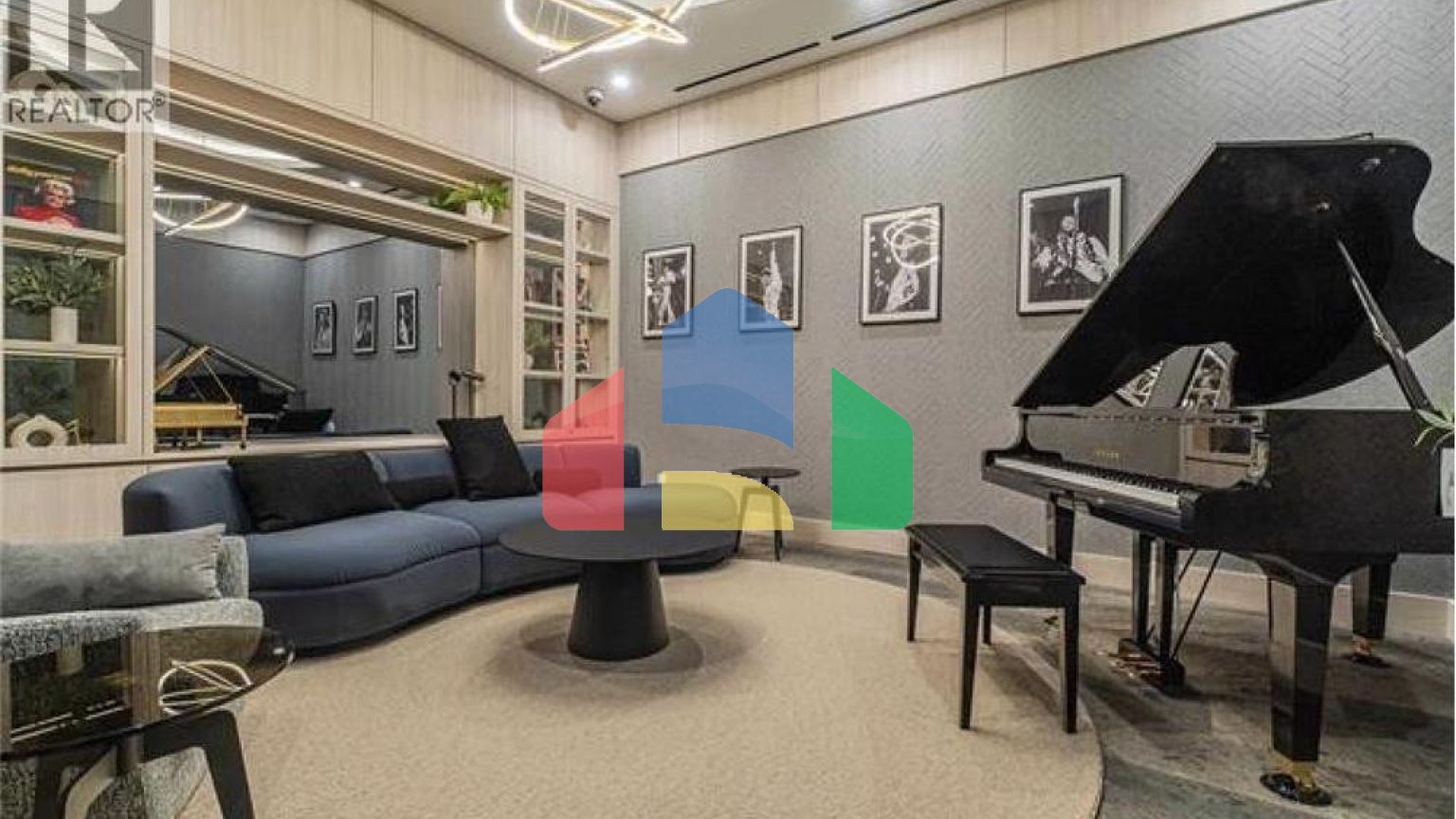 Residential - Single Family Home - Burnaby, Canada - Canada