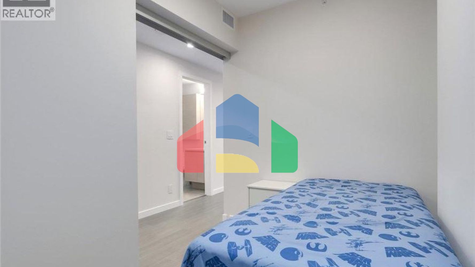 Residential - Single Family Home - Burnaby, Canada - Canada