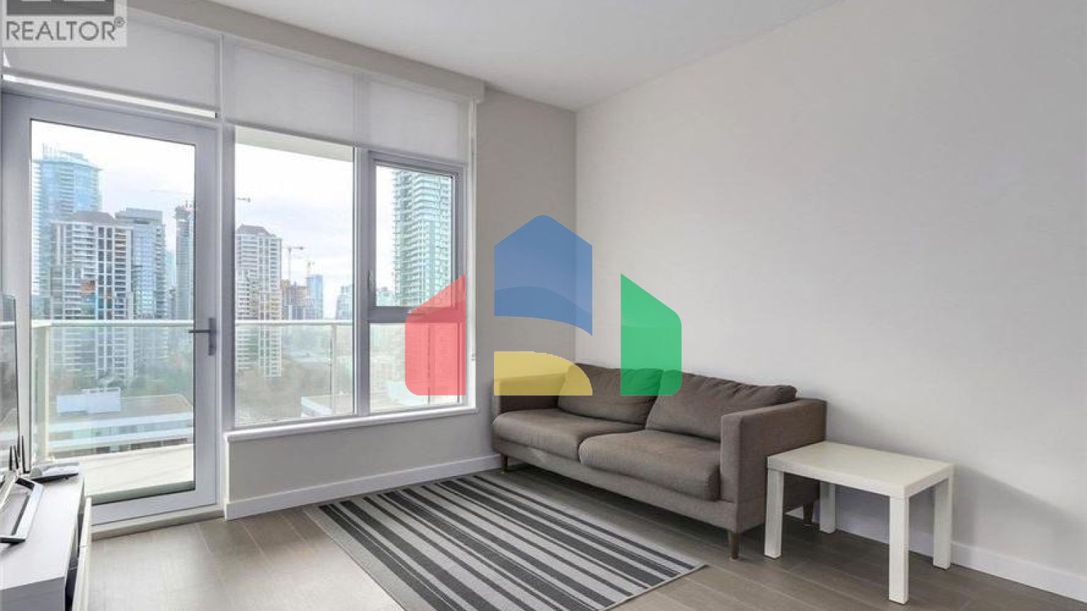 Residential - Single Family Home - Burnaby, Canada - Canada