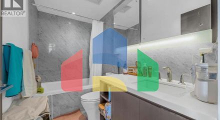 Residential - Single Family Home - Burnaby, Canada - Canada