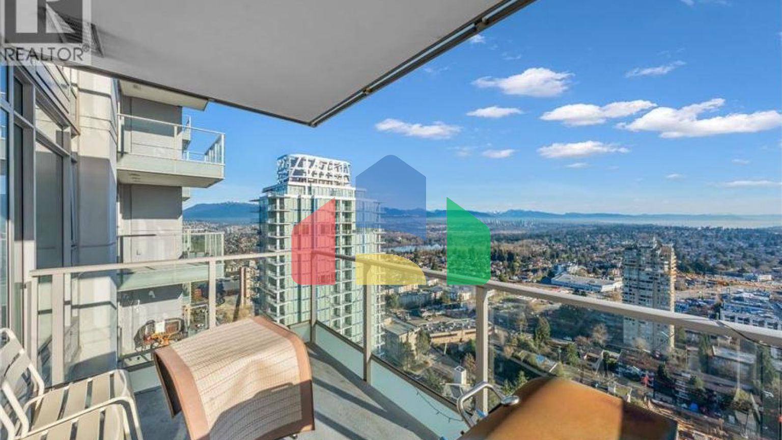 Residential - Single Family Home - Burnaby, Canada - Canada