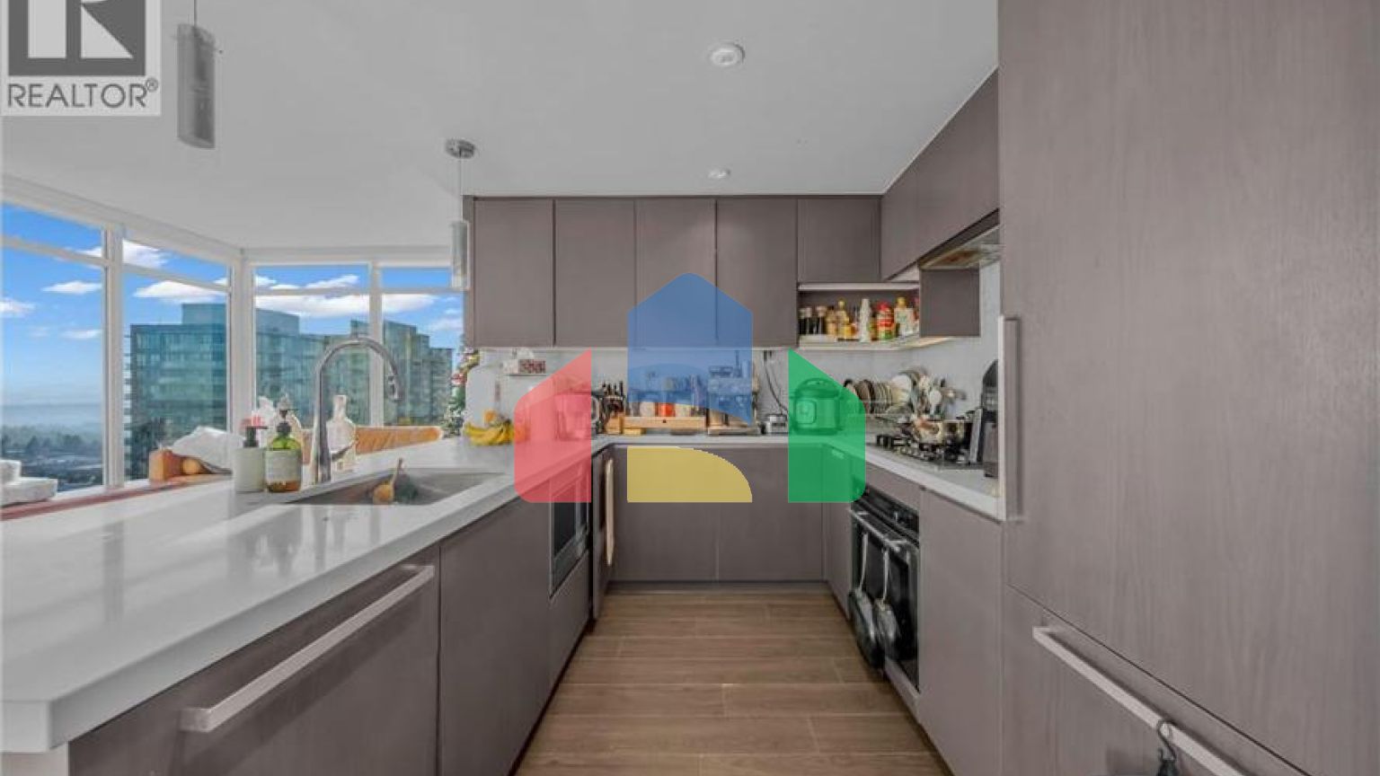 Residential - Single Family Home - Burnaby, Canada - Canada