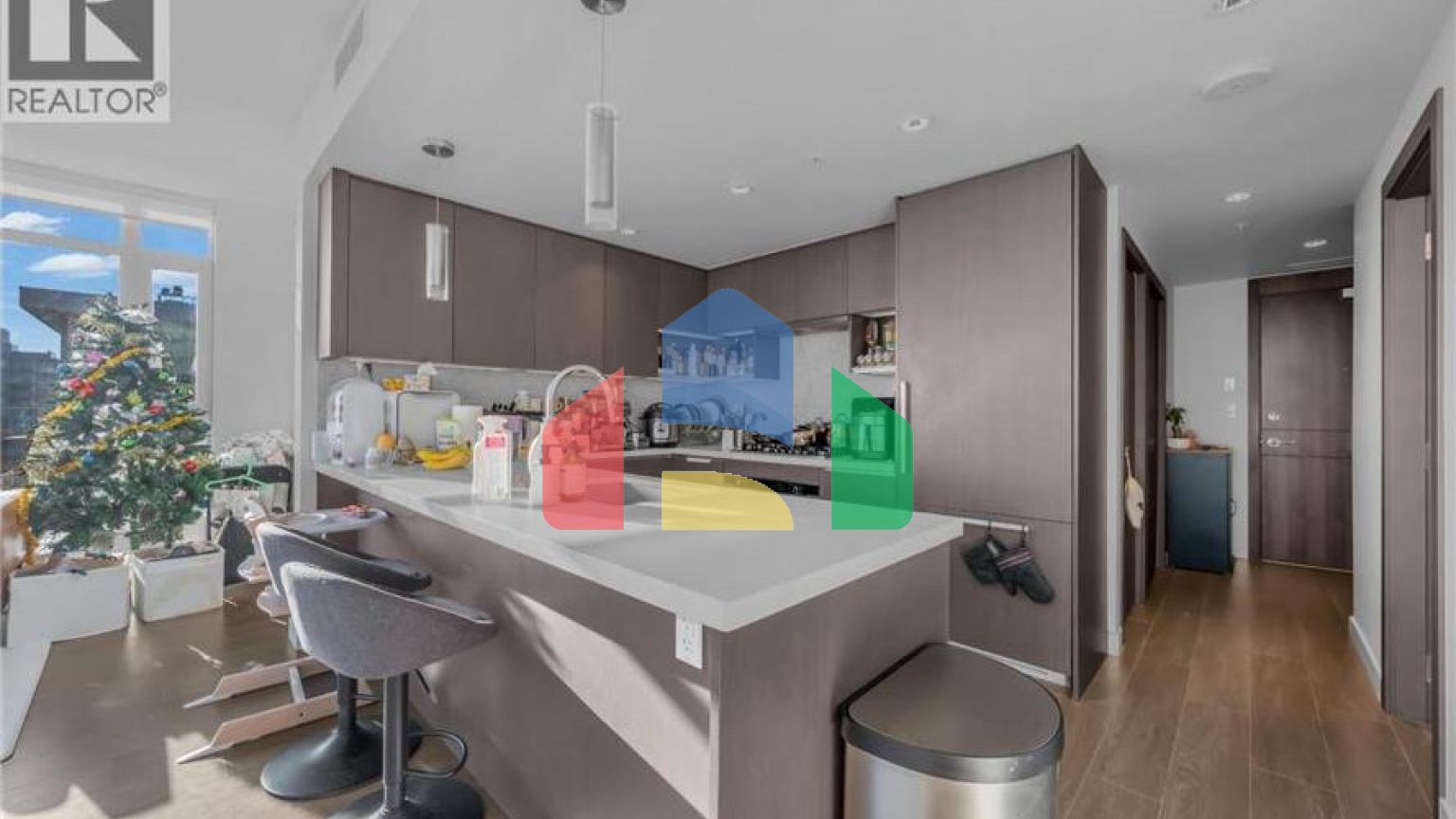 Residential - Single Family Home - Burnaby, Canada - Canada