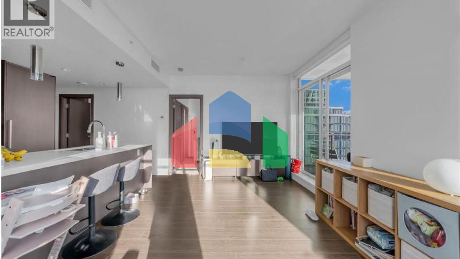 Residential - Single Family Home - Burnaby, Canada - Canada