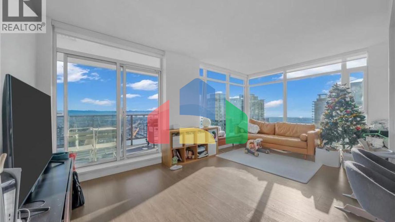 Residential - Single Family Home - Burnaby, Canada - Canada