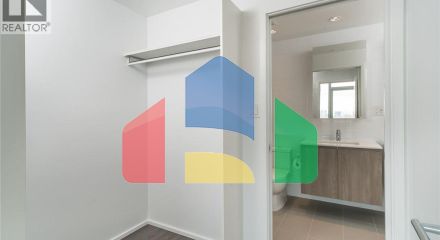 Residential - Single Family Home - Burnaby, Canada - Canada