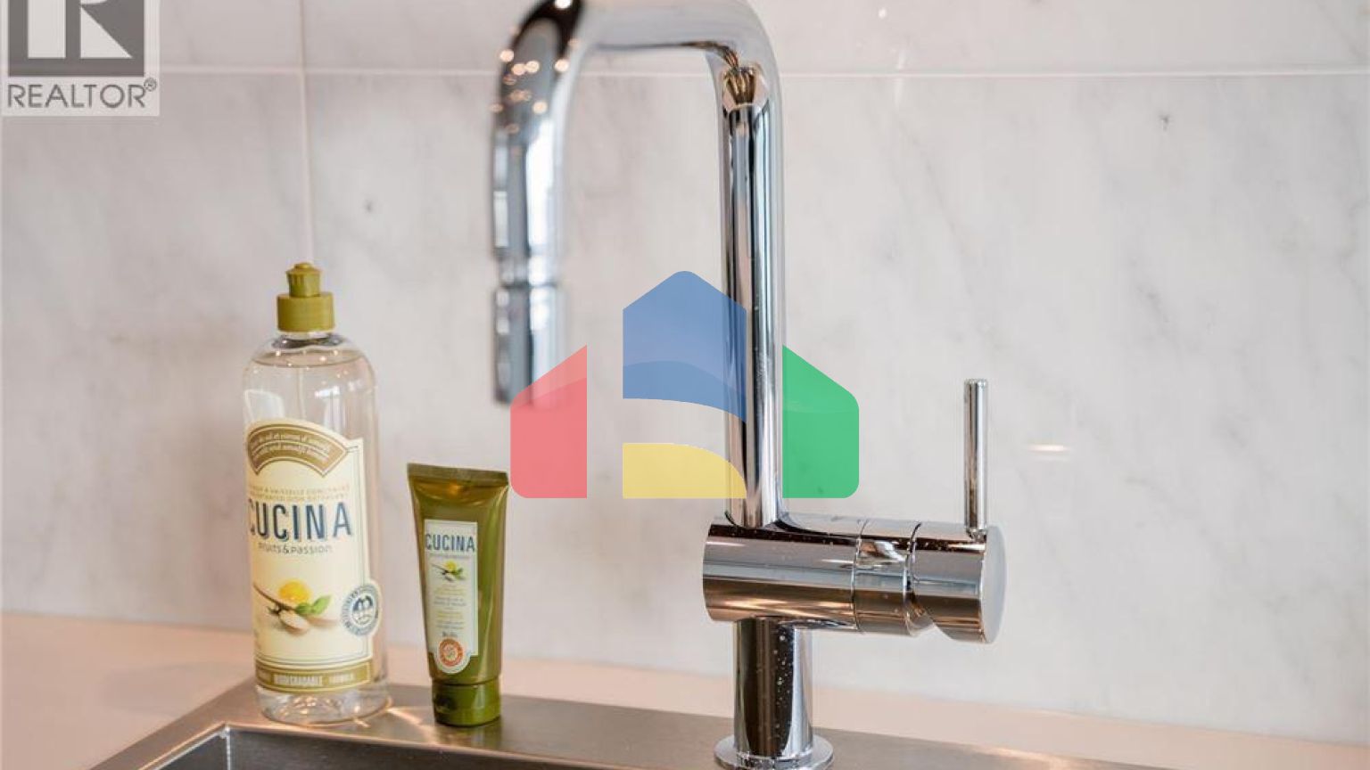 Residential - Single Family Home - Burnaby, Canada - Canada