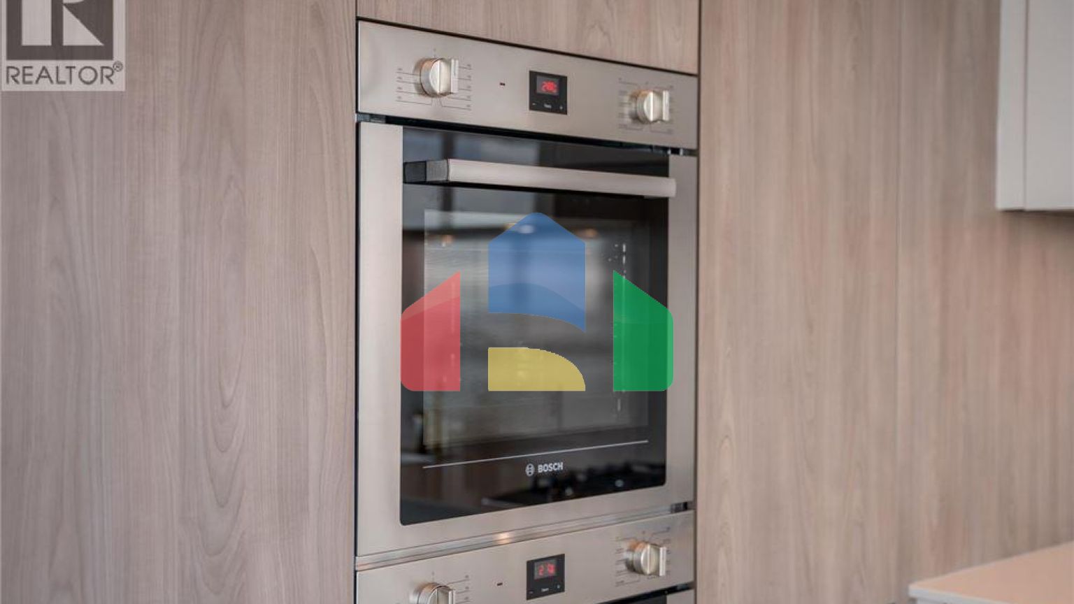 Residential - Single Family Home - Burnaby, Canada - Canada